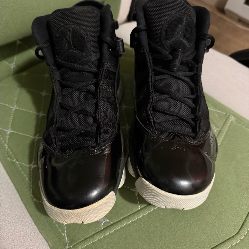 🏀 Jordan “6 Rings” SIZE 6Y (Youth) - Picture 2 of 4